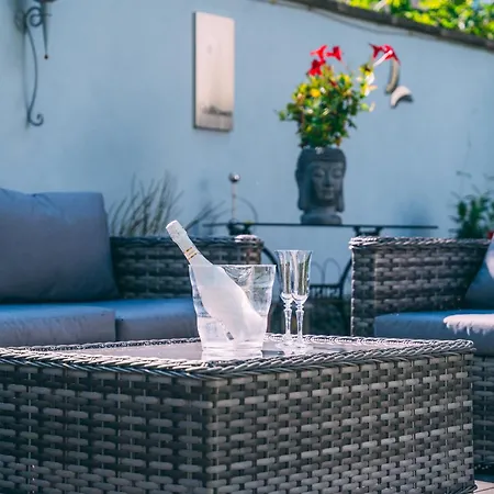 Ferienvilla * Koblenc